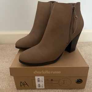 BRAND NEW Brown Booties